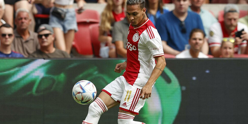 Manchester United, Antony için Ajax'la anlaştı