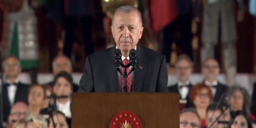 Cumhurbaşkanı Erdoğan'dan Yunanistan'a net mesaj: "Dengimiz ve muhatabımız değil"