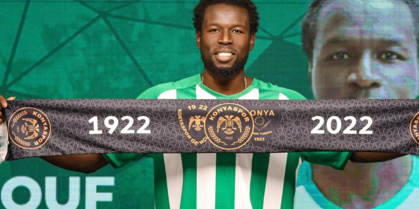 Konyaspor Cikalleshi'nin yerine forvet oyuncusu Mame Diouf'u renklerine bağladı