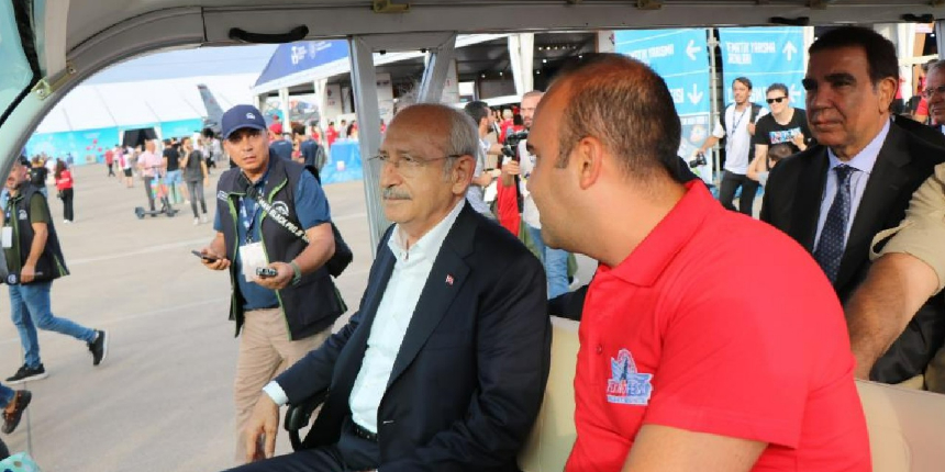 Kılıçdaroğlu'ndan TEKNOFEST'e sürpriz ziyaret
