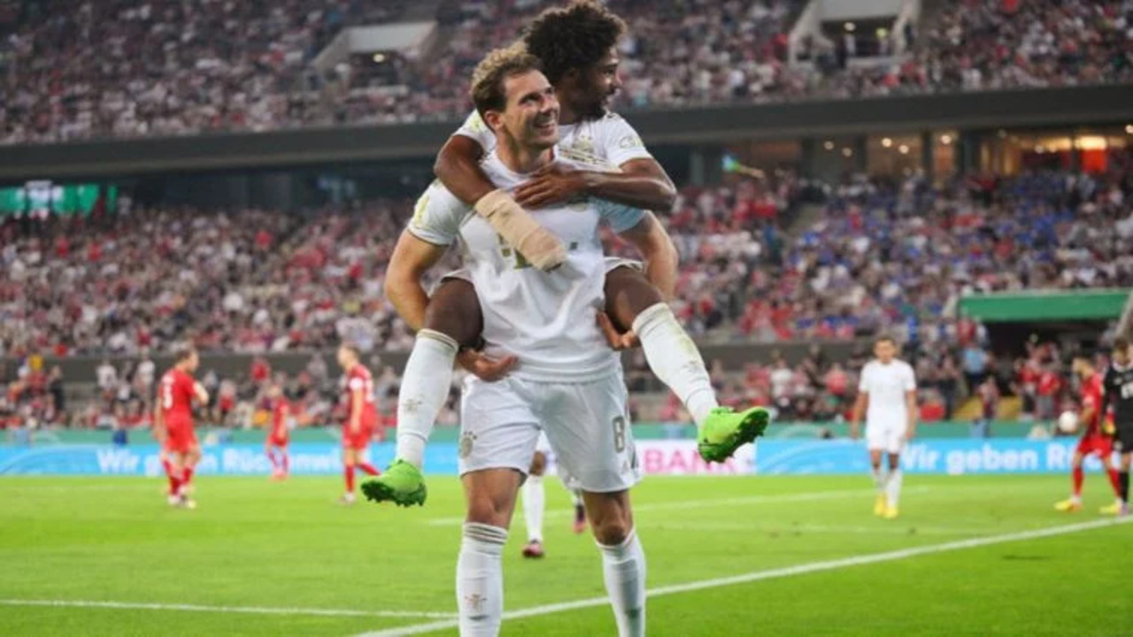 Bayern Münih her zamanki gibi! Almanya Kupası'nda Viktoria Köln'ü 5-0'la geçtiler