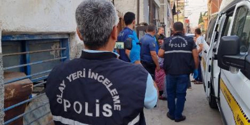 Adana'da vahşet! Genç kadını başını taşla eze eze öldürdüler... Yarı çıplak halde bulundu...
