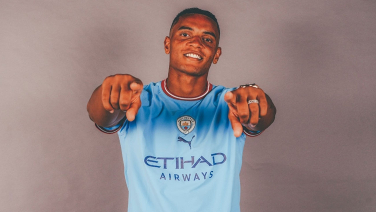 Manchester City, Manuel Akanji'yi transfer etti