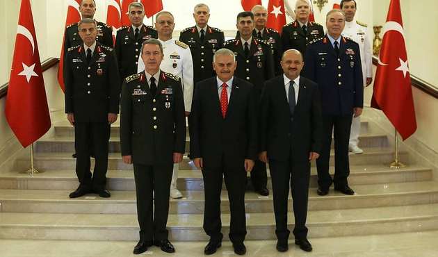FETÖ'nün TSK'daki terfi oyununa neşter! Sicil kumpası yapamayacaklar...