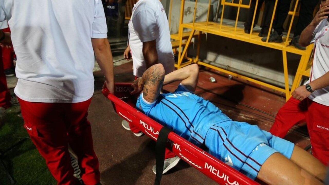Trabzonspor'a, Ümraniyespor maçında sakatlık şoku! Dorukhan Toköz karşılaşmaya devam edemedi