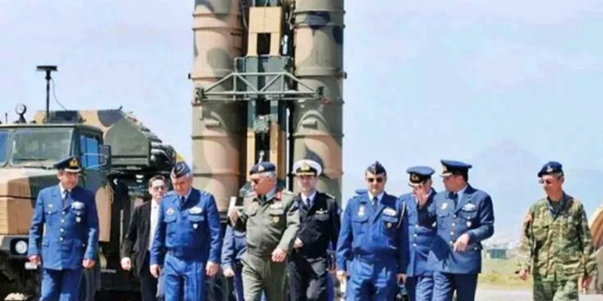 Türkiye'ye S-400 için tepki gösteren ABD'den çifte standart! "Yunanistan'da S-300 olması bizim için sorun değil"