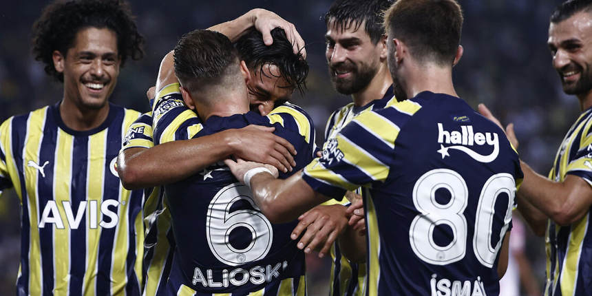Ayrılık sinyali! Fenerbahçeli futbolcu beklenmedik öyle bir hamle yaptı ki...