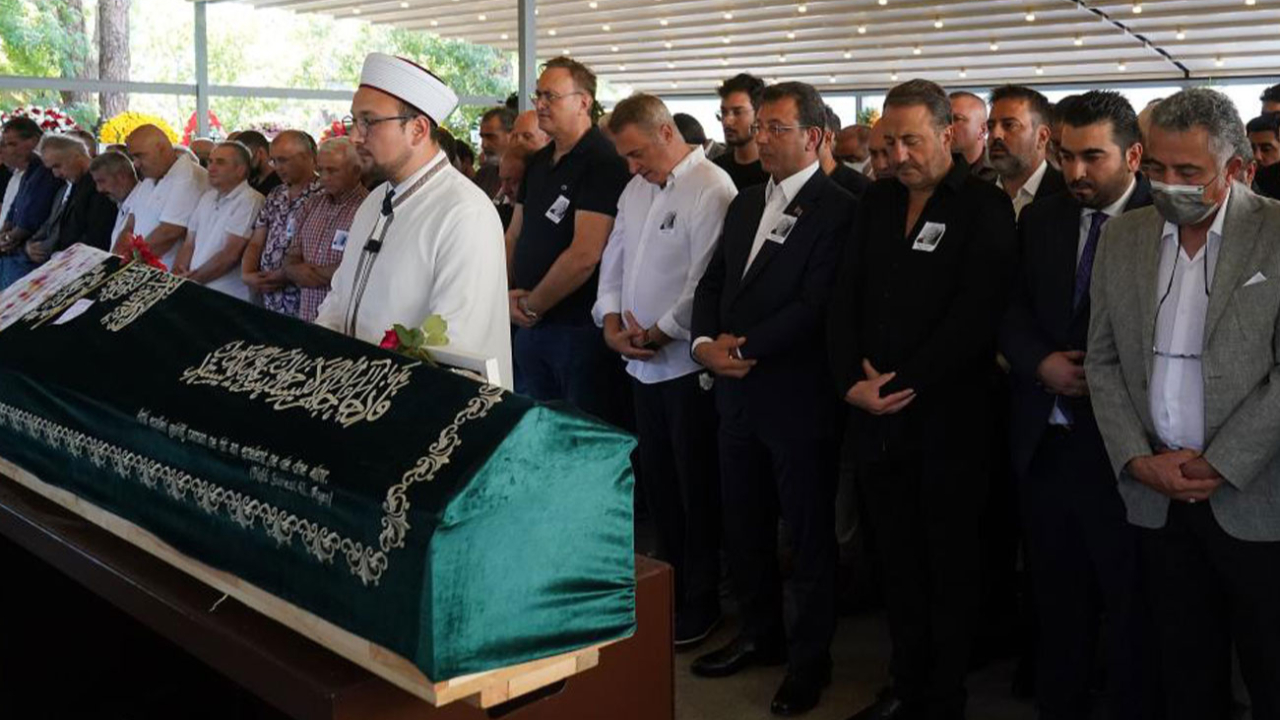 Fikret Orman'ın annesi Nuran Orman, son yolculuğuna uğurlandı