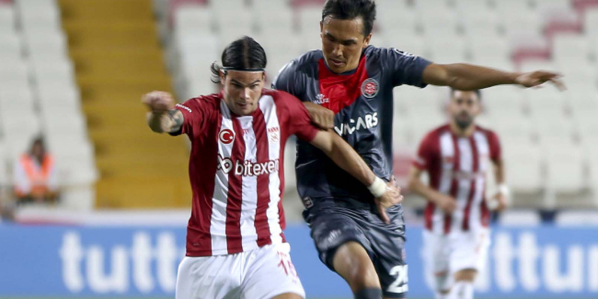 Sivasspor, Karagümrük maçında gol yok! İki takım puanları paylaştı
