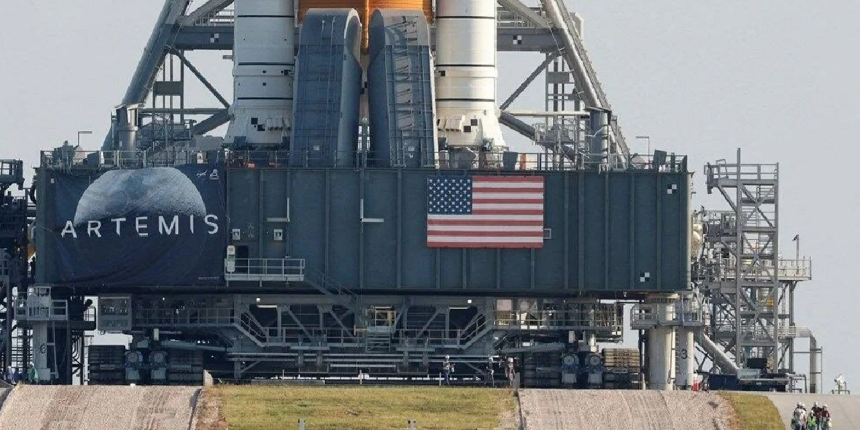 NASA'nın Ay misyonu ikinci kez ertelendi!