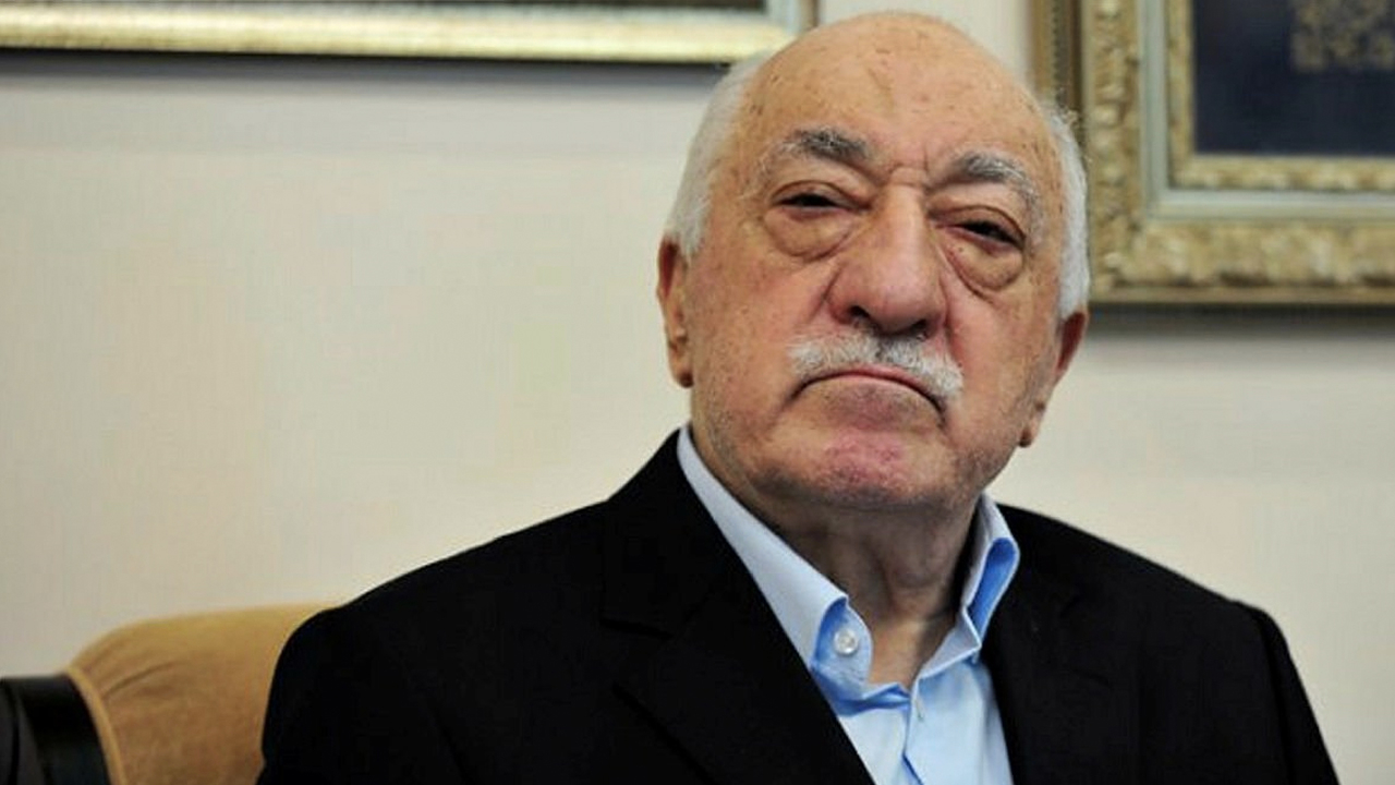 FETÖ'deki büyük rezalet ortaya çıkıyor: Evli kadınla ilişki kurup ayrı ev açan var