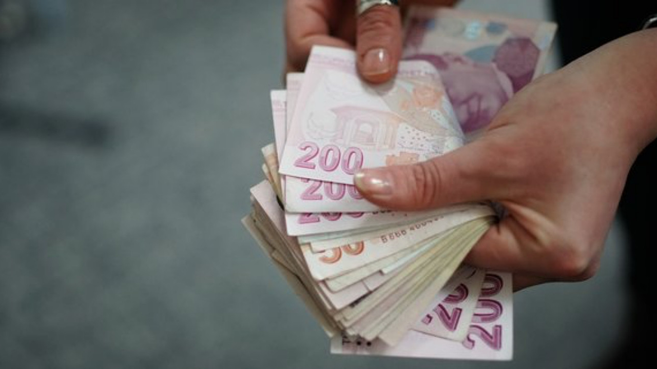 3600 ek gösterge sonrası yeni maaşlar belli oldu! İşte güncel maaş tablosu...