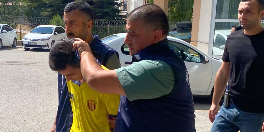 Başsavcılık itiraz etti! Beşiktaşlı futbolculara saldıran kişiyle ilgili flaş karar...