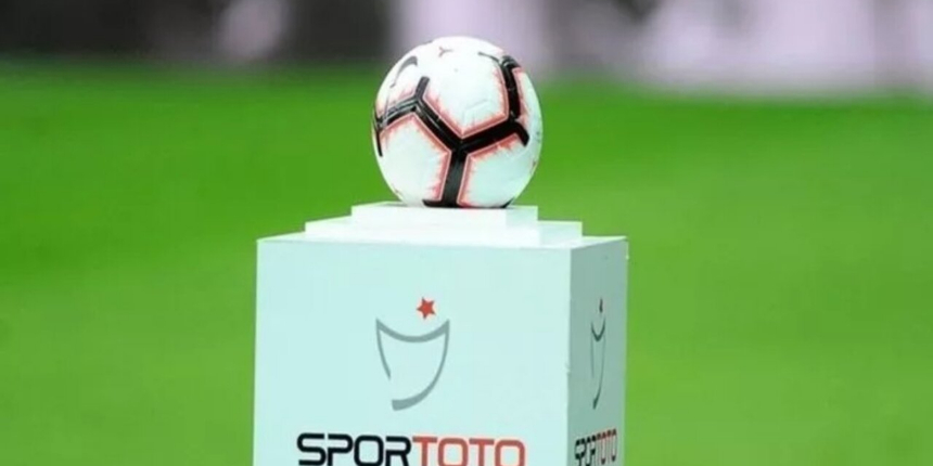 Türkiye Futbol Federasyonu açıkladı! İşte derbi tarihleri...
