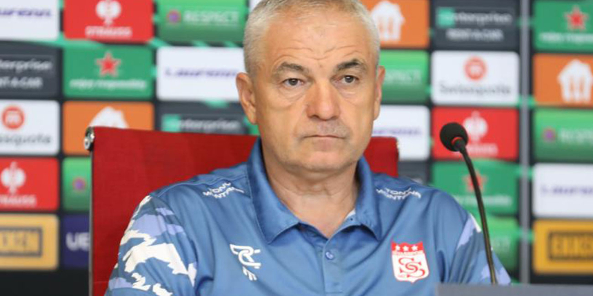 Sivasspor Teknik Direktör Rıza Çalımbay umutlu konuştu: Bu gruptan çıkacağımıza inanıyorum
