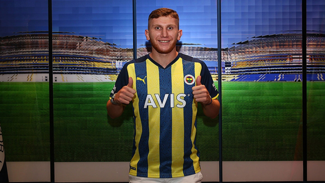 Fenerbahçe'de ayrılık! Süper Lig ekibine transfer oldu