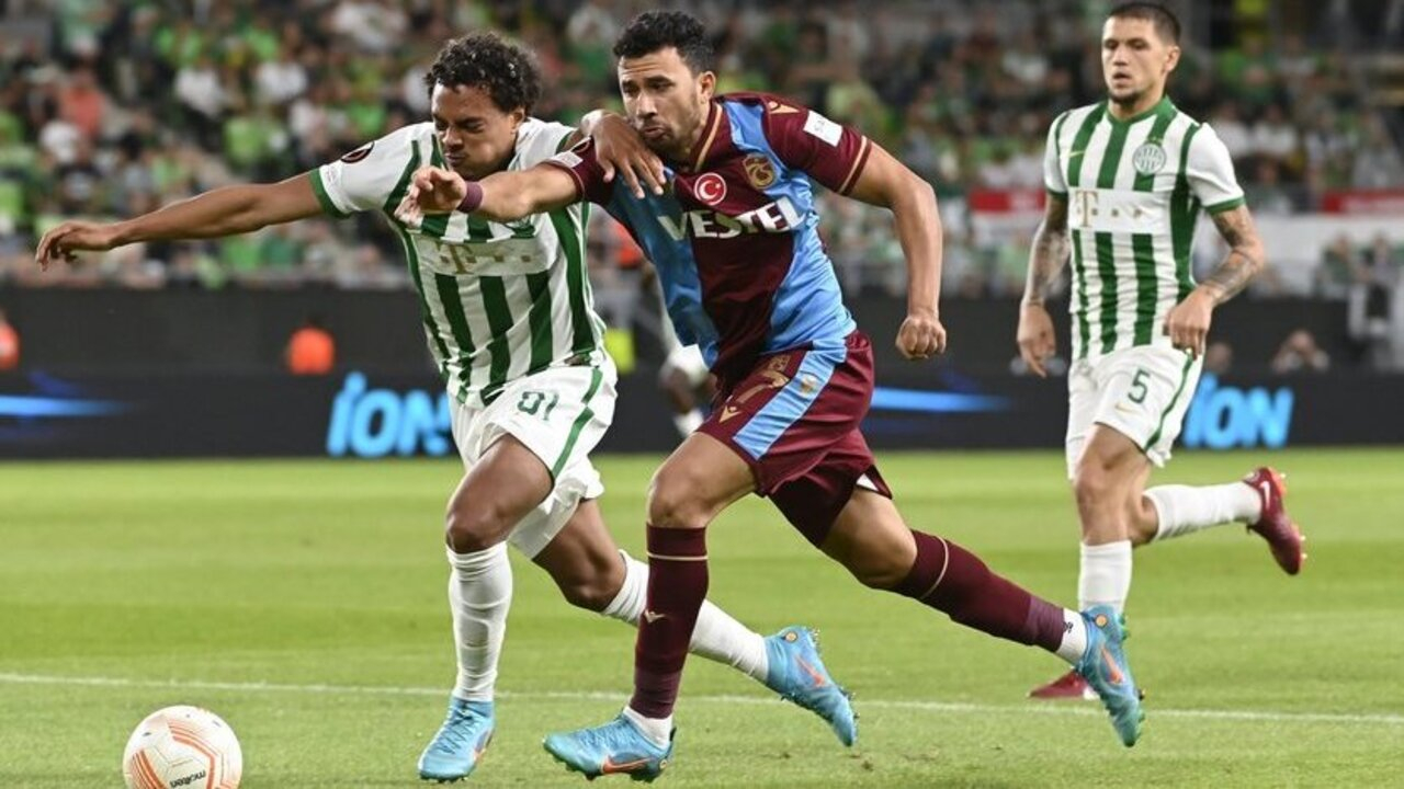 Ferencvaros - Trabzonspor maçında tartışmalı penaltı kararı! Vitor Hugo'nun o müdahalesi...