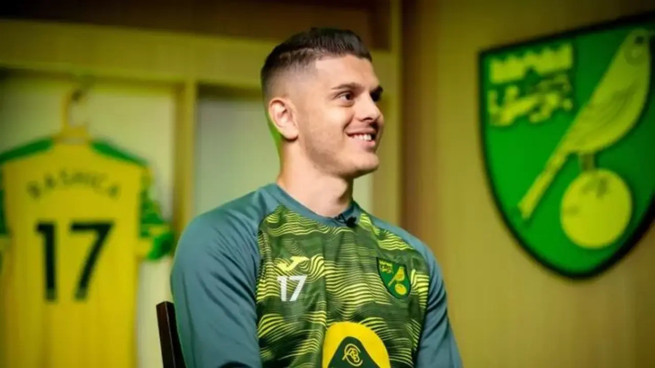 Aslan kükremeye devam ediyor! Galatasaray Milot Rashica'yı da KAP'a açıkladı