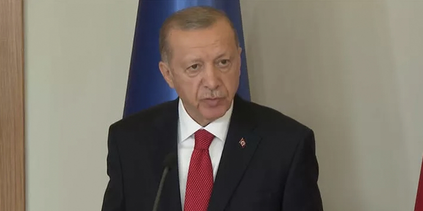 Cumhurbaşkanı Erdoğan: Batı ne yapacağının telaşı içinde