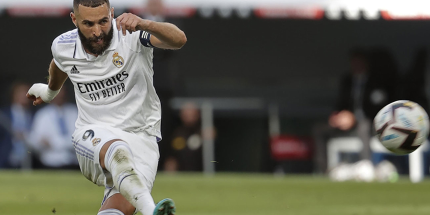 Benzema'nın gelecek 2 maçta oynaması beklenmiyor