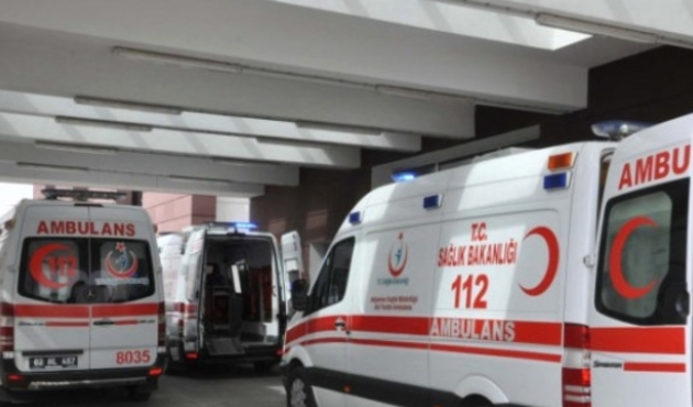 Sivas'ta askerleri taşıyan araç devrildi! Şehit ve yaralılar var...