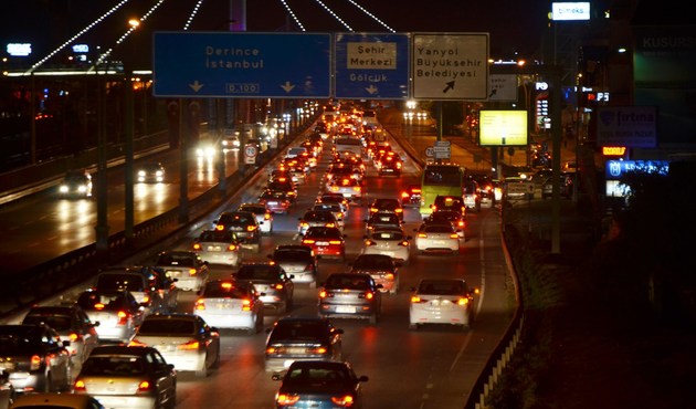 İstanbul yönünde büyük yoğunluk...
