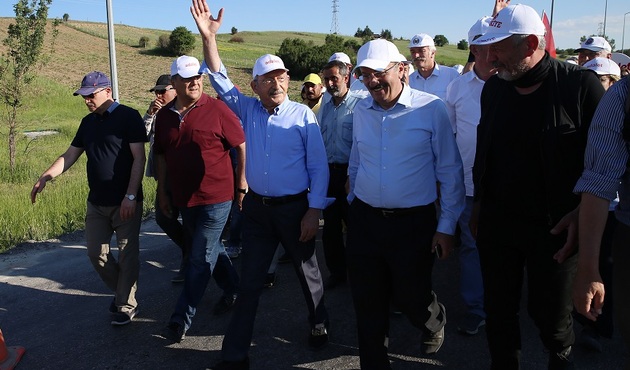 CHP'li Kılıçdaroğlu'nun yürüyüşünde korkutan olay!