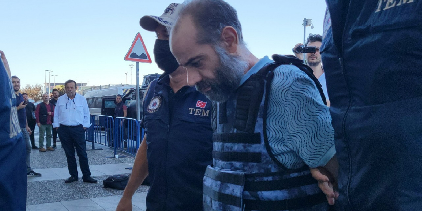 Türkiye'de yakalanan DEAŞ elebaşı, tutuklama talebiyle mahkemeye sevk edildi