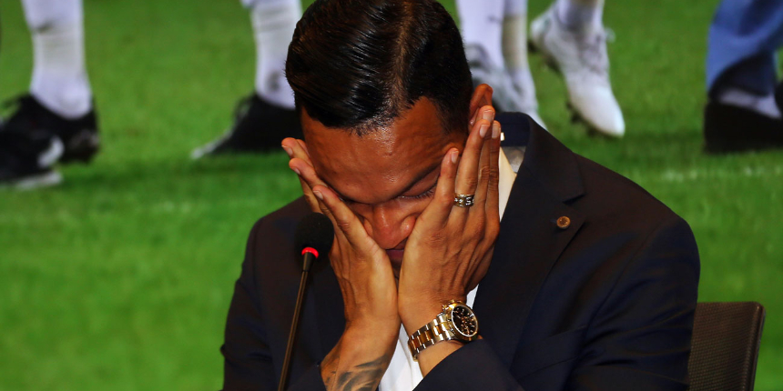 Beşiktaşlı Josef de Souza basın toplantısında ağladı: Tedirginlik yaşıyoruz