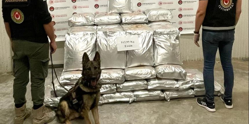 Zehir tacirlerine darbe: Esendere gümrüğünde 513 kilogram uyuşturucu ele geçirildi!