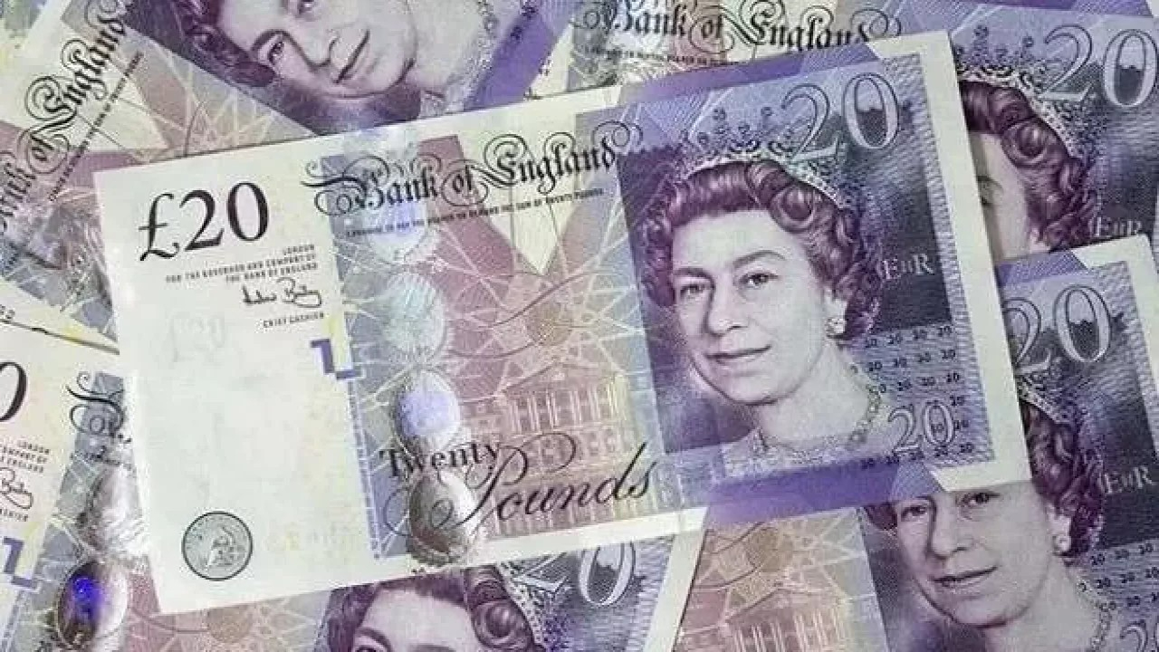 Kraliçe sonrası İngiltere'de banknotlar da değişecek