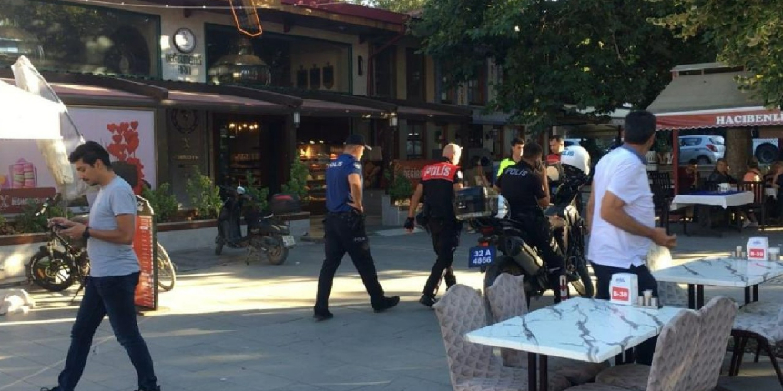Budama makası ve bıçakla birbirlerine girdiler: 3 yaralı