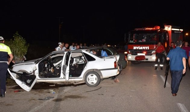 Bayramda bir trafik faciası daha! 3 ölü, 8 yaralı...