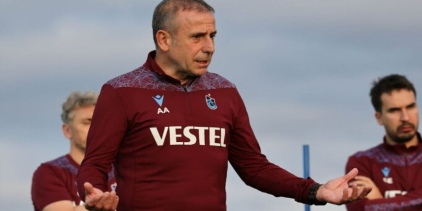 Abdullah Avcı, Trabzonspor - Adana Demirspor maçı öncesi konuştu: Yoğun bir trafikten geçiyoruz