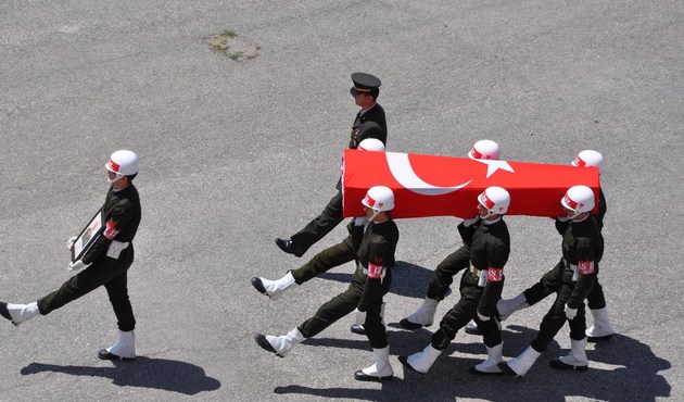 Hakkari'den acı haber: 1 asker şehit oldu...