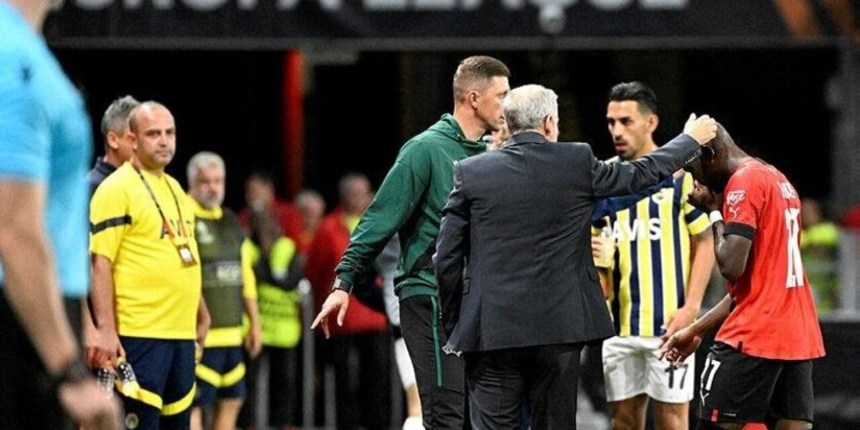 Rennes - Fenerbahçe maçında tansiyon yükseldi! Önce yumruk attı sonra kızardı...