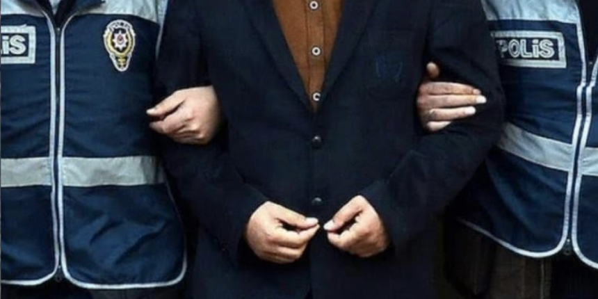 FETÖ'cüler çaldıkları soruları böyle dağıttı: Abdest aldırtıp yemin ettirdiler