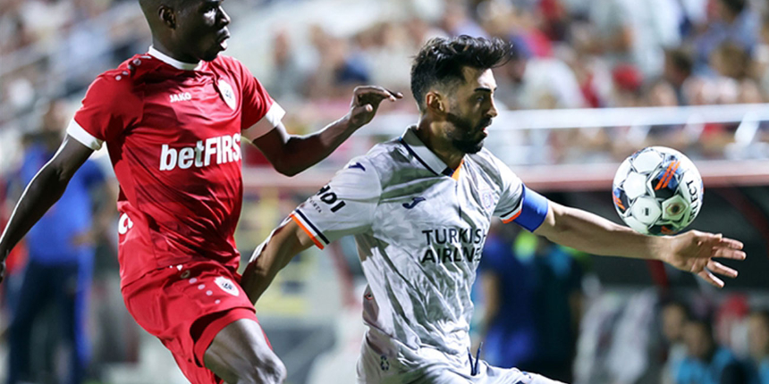 UEFA'dan Royal Antwerp taraftarına soruşturma