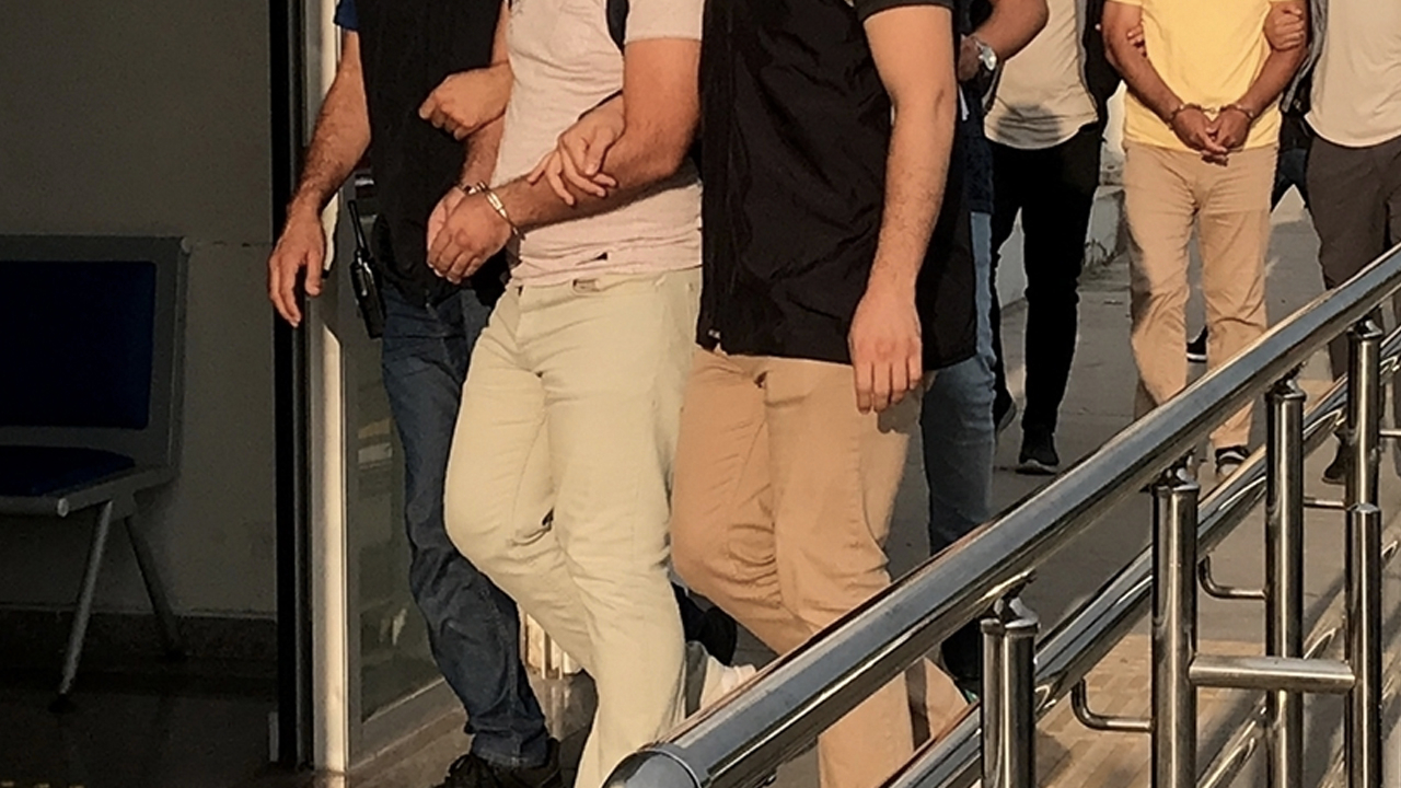 Piyasaya sahte içki sürenlere dev operasyon 178 gözaltı kararı