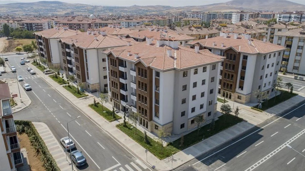 Türkiye'nin en büyük konut projesine başvuranların sayısı 1 milyonu geçti