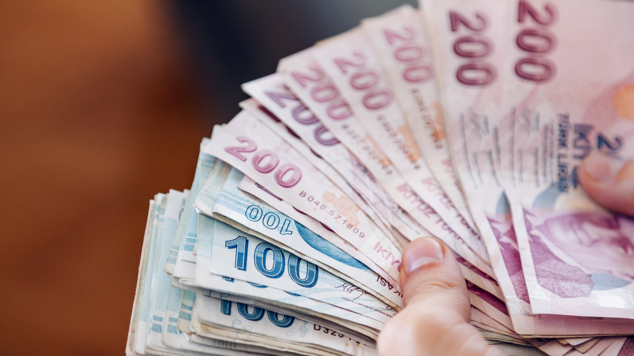 Borcu olan vatandaşlara müjde: AK Parti, meclise torba kanun teklifi sunuyor, toplamda 40 milyar lirayı bulan borçlar silinecek!