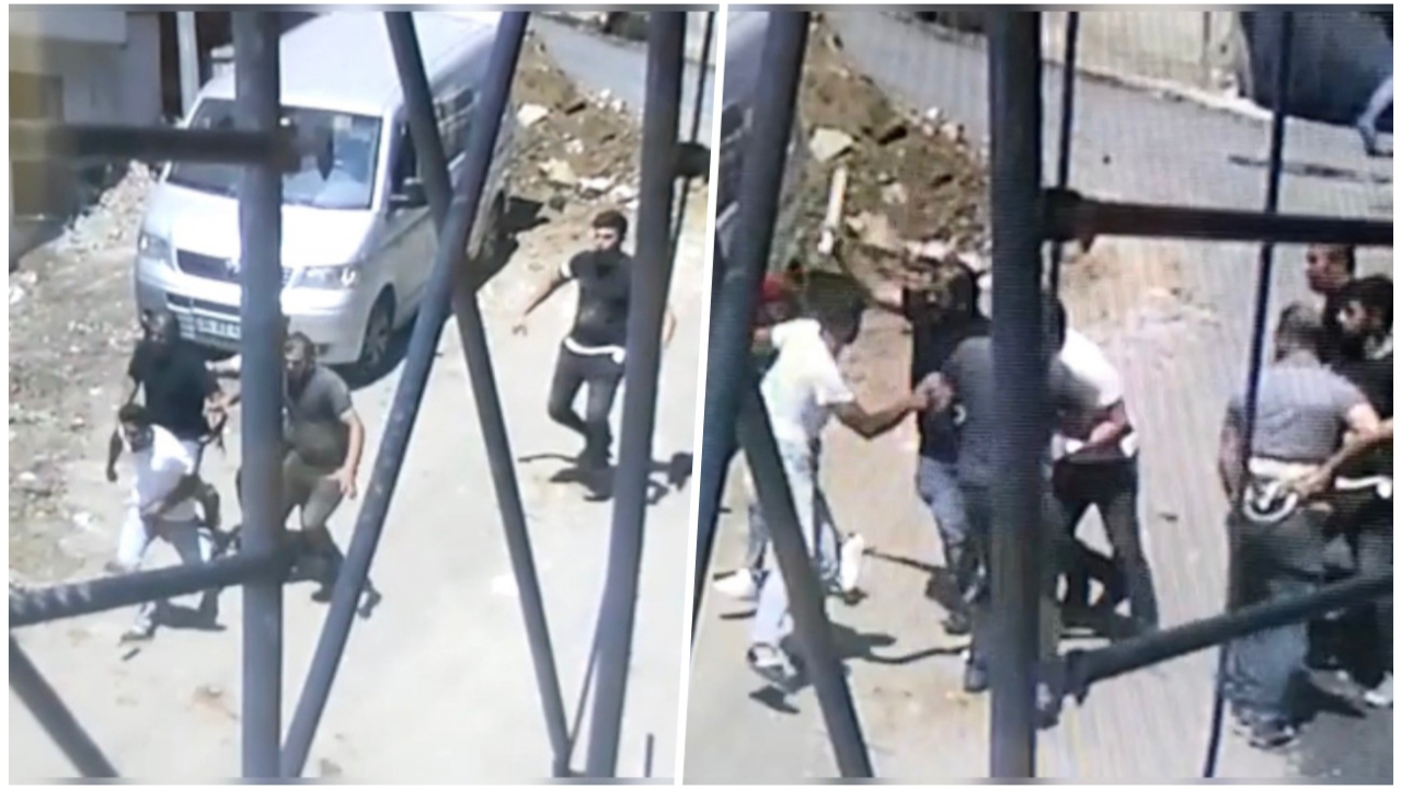 Beyoğlu’nda ortalığın karıştığı kavga kamerada! Kendisine sopayla vuran şahsı silahla ateş açarak yaraladı
