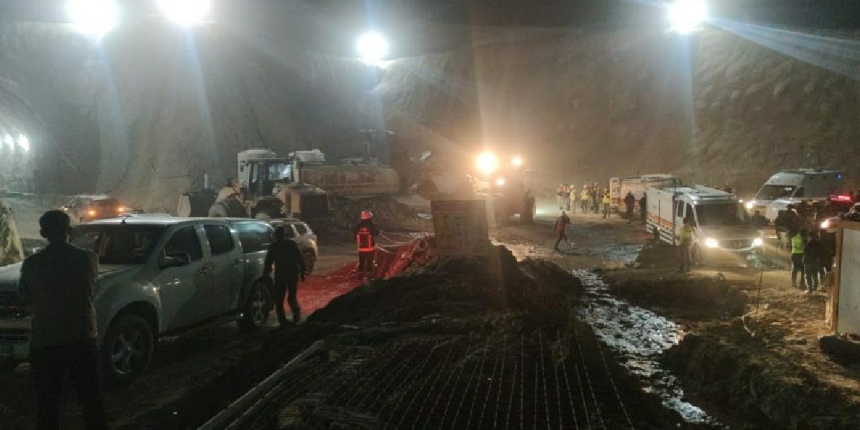 Tünel inşaatında göçük altında kalan 2 kişinin cansız bedeni bulundu