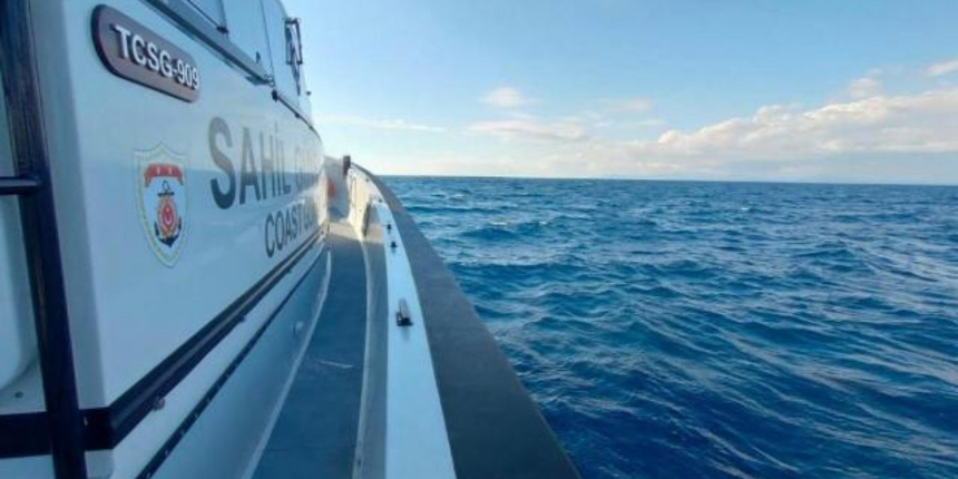 Çeşme açıklarında tekne faciası: 5 düzensiz göçmen öldü!