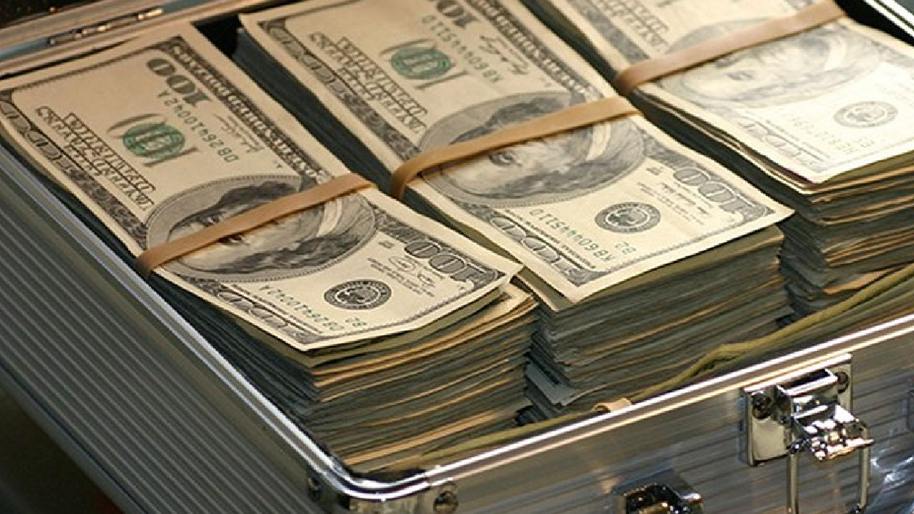Dolar/TL yeni haftaya rekorla başladı! İşte günün ilk rakamları...