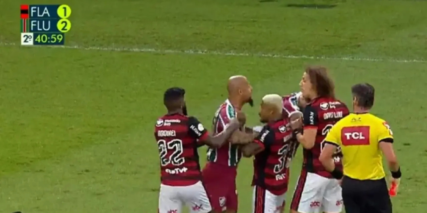 Felipe Melo ve David Luiz birbirine girdi! Fla–Flu derbisinde kırmızı kartlar havada uçuştu...