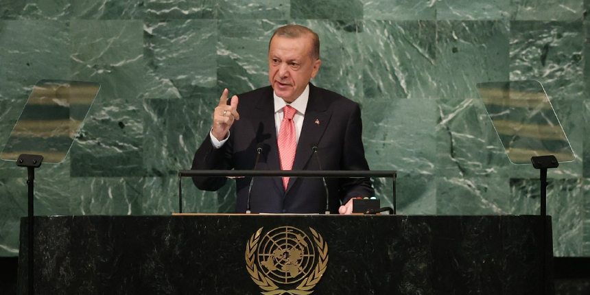 Cumhurbaşkanı Erdoğan: Terörü desteklemekten vazgeçin!