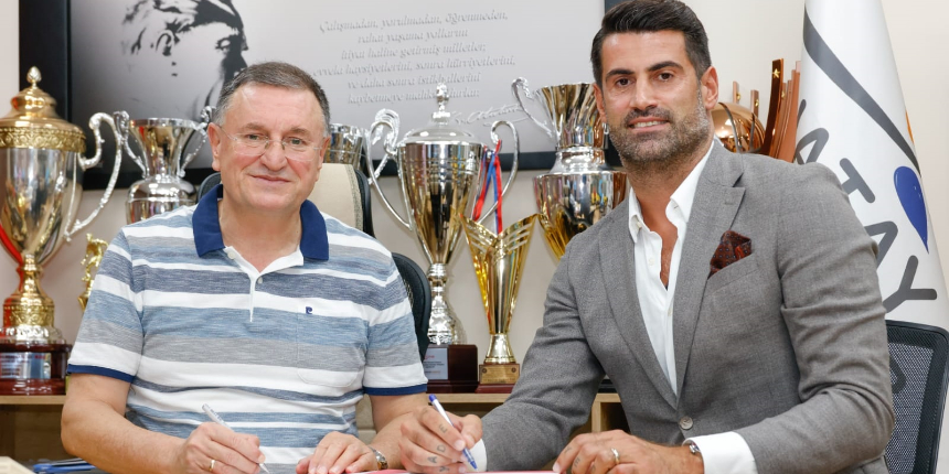 Volkan Demirel resmen Hatayspor'da