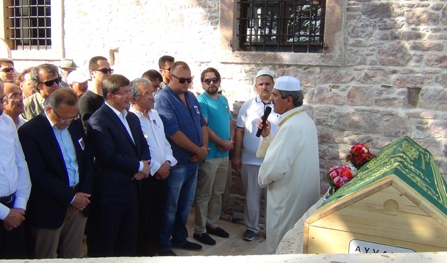 Ahmet Davutoğlu’nun acı günü...