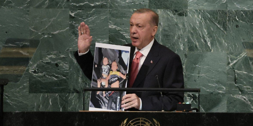 Cumhurbaşkanı Erdoğan BM toplantısına gündeme getirmişti: 1500 euroya ölüme gittiler